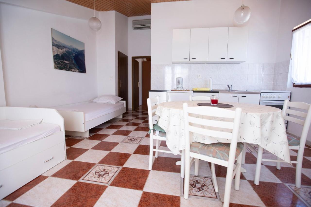 Villa Tomasovic Lokva Rogoznica Exteriör bild