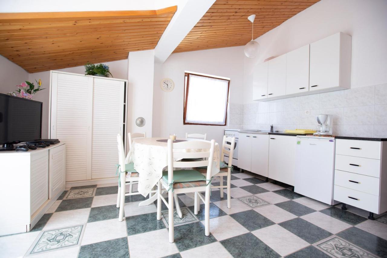 Villa Tomasovic Lokva Rogoznica Exteriör bild