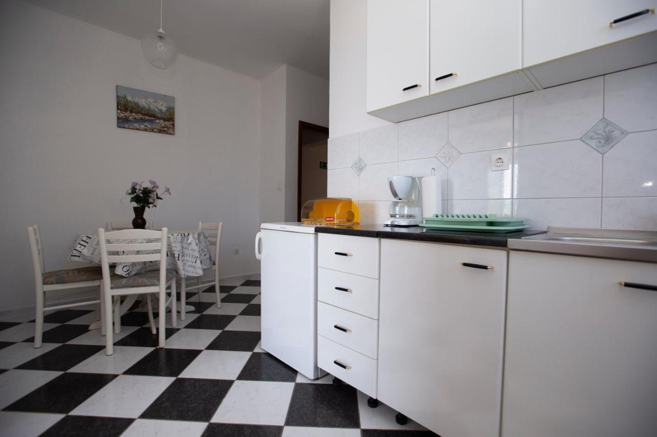 Villa Tomasovic Lokva Rogoznica Exteriör bild